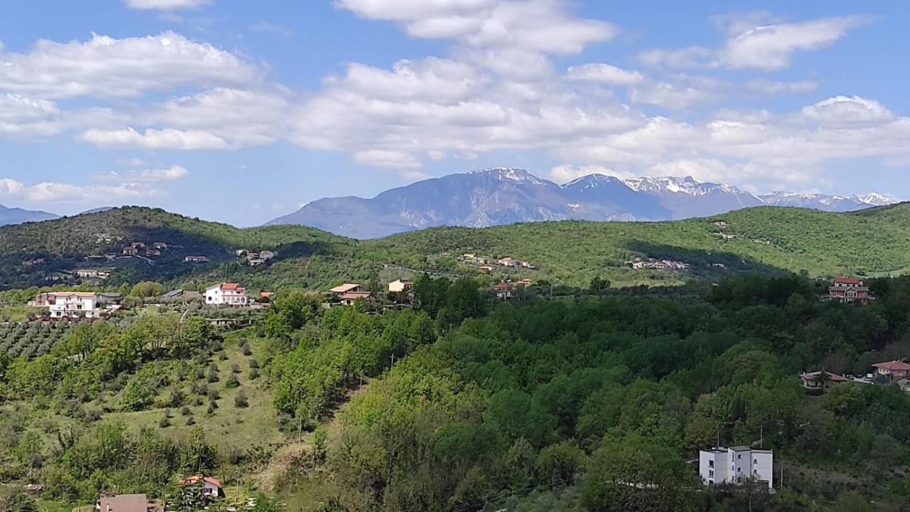 B&B La Finestra Sulle Mainarde - Isernia Eksteriør bilde